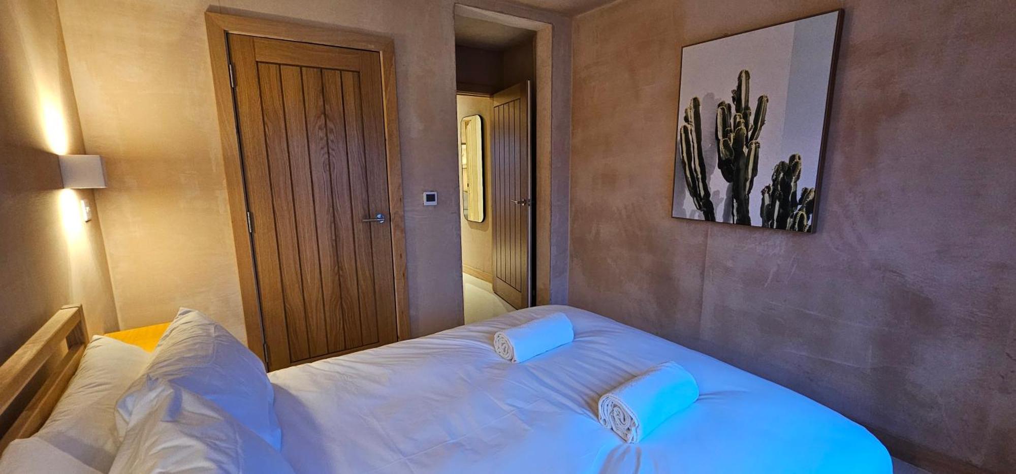 Shorebreak Apartments New Quay Екстериор снимка